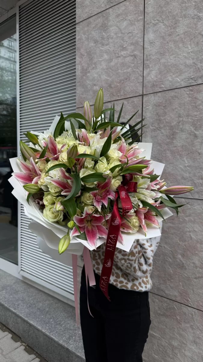 Vip gül buketi Lilyum buluşması