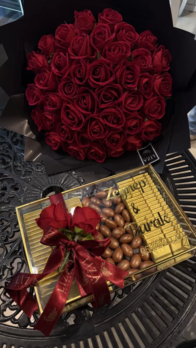 Yapay isteme seti 41 adet yapay kırmızı gül 100 adet gold cam kutu çikolata 